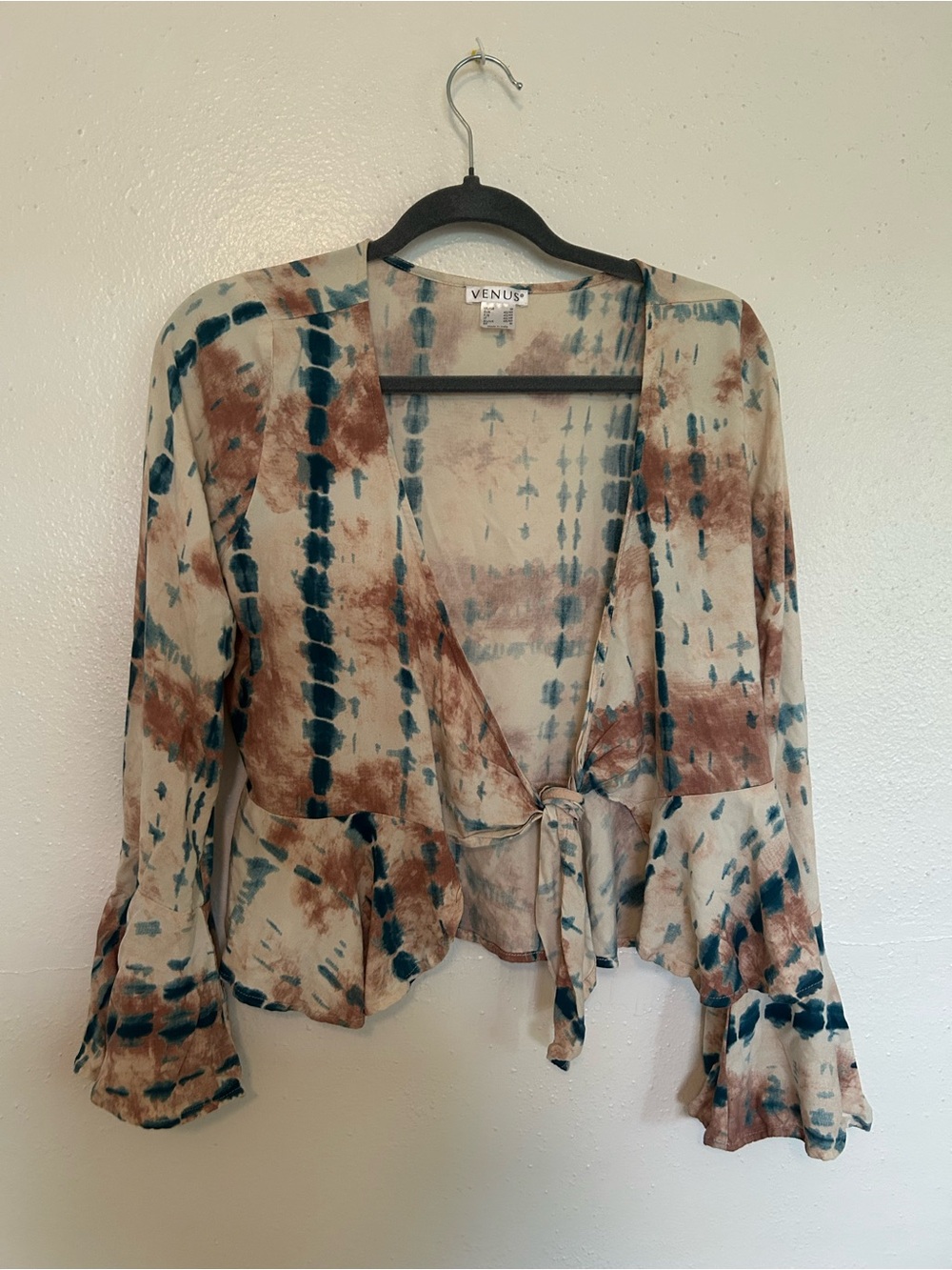 VENUS Cream Tie-Front Tie-Dye Blouse with Blue and Brown Accents
